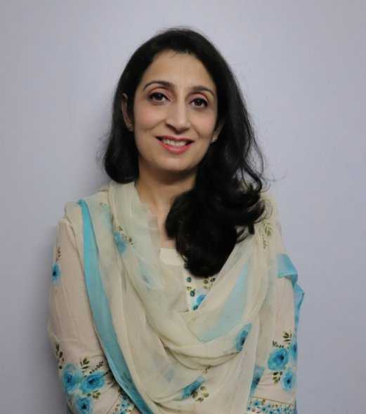 Dr. Aarti Midha