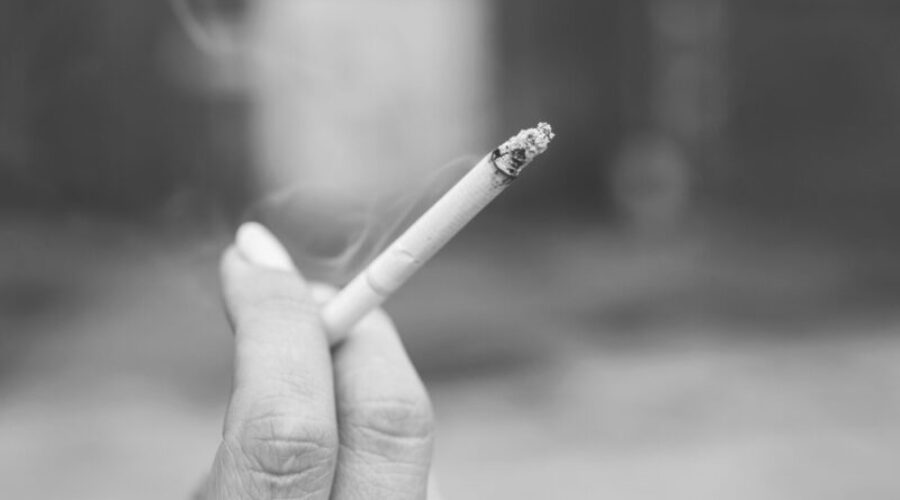 Clinical Psychologist Suggests 7 Best Ways To Quit Smoking