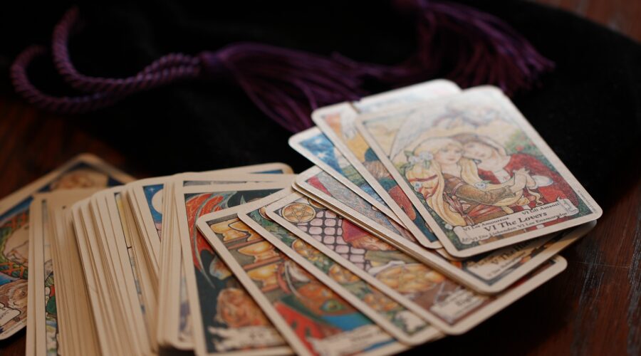 Tarot Card Reading Reveals Eye-opening Secrets about Life!