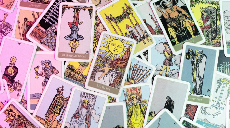 Tarot Card Reading Part 2/3: The Meaning of Symbols